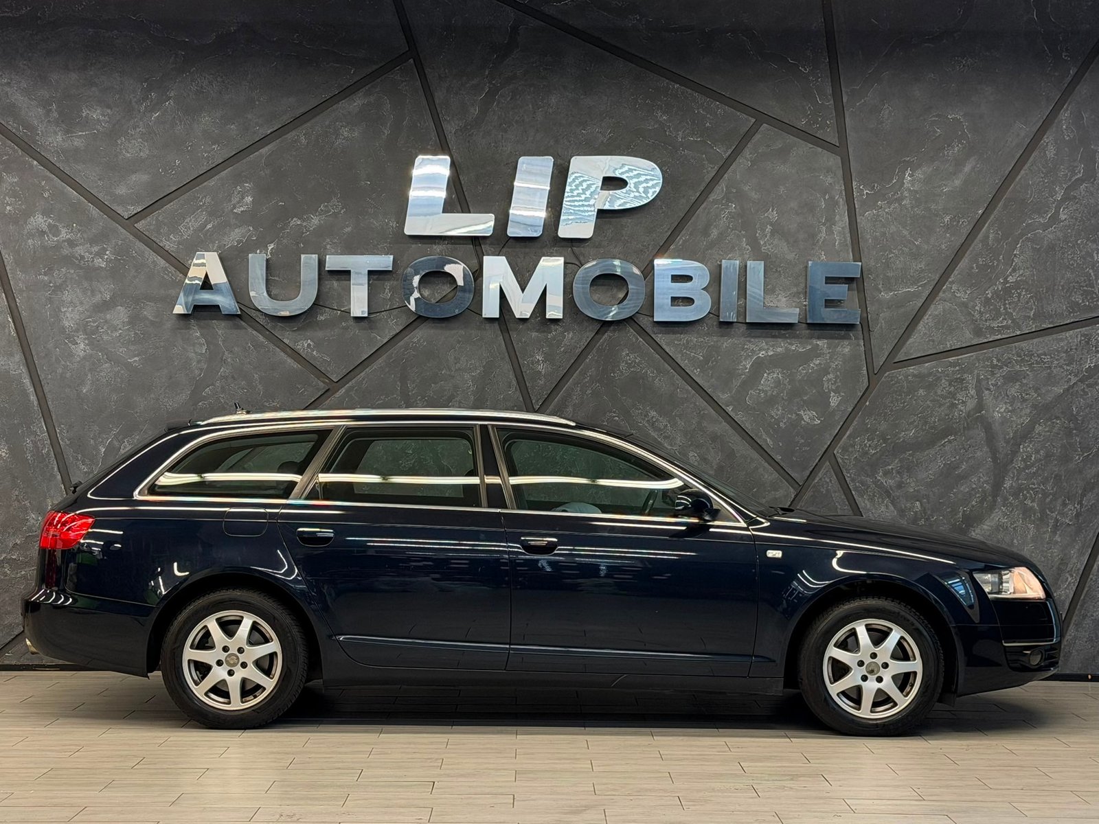 AUDI A6 Avant 2.4 V6, Benzina, Occasioni / Usate, Manuale - 4