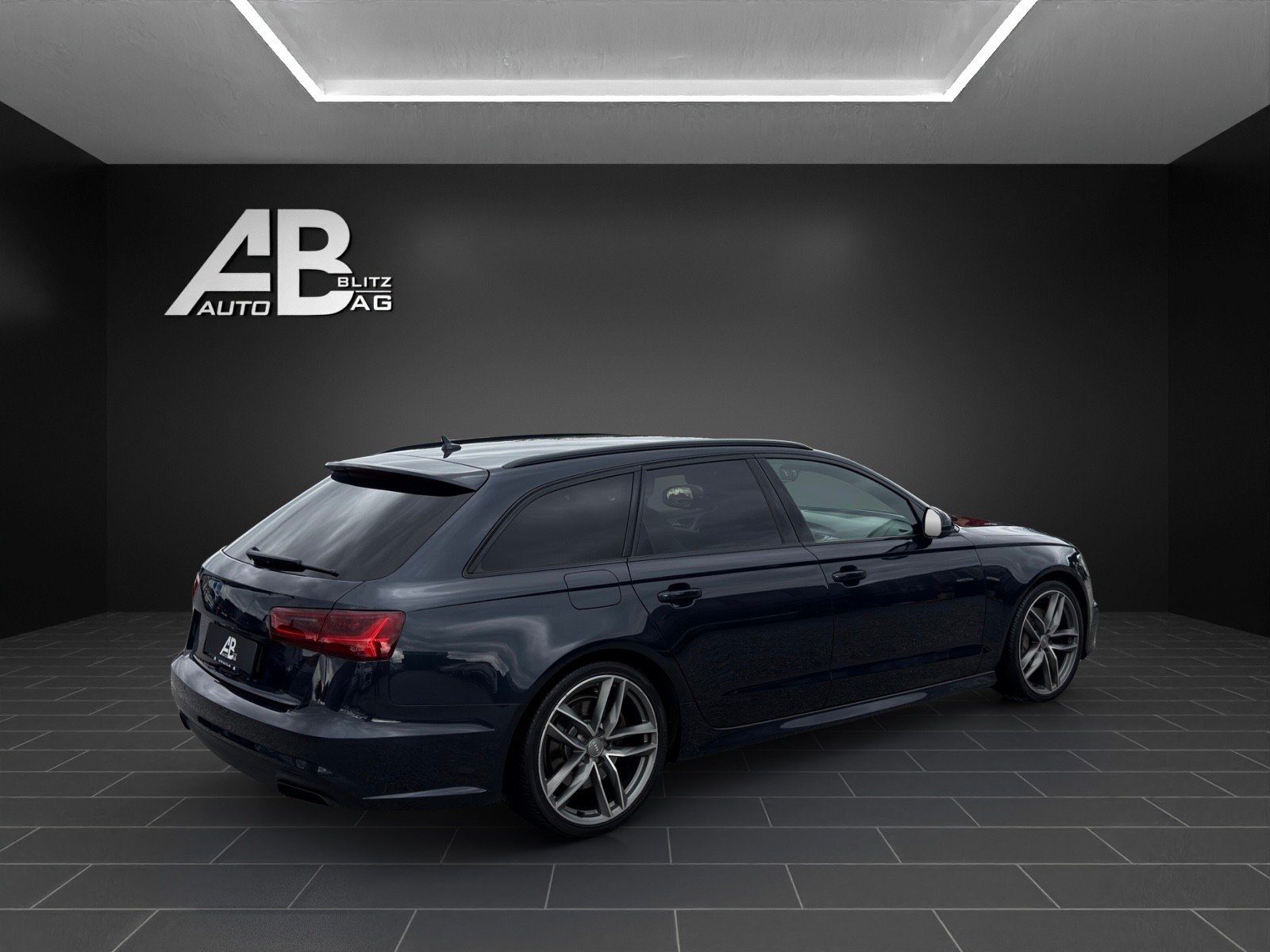 AUDI A6 Avant 2.0 TFSI S-Line quattro S-tronic Paket Black E, Essence, Occasion / Utilisé, Automatique - 5