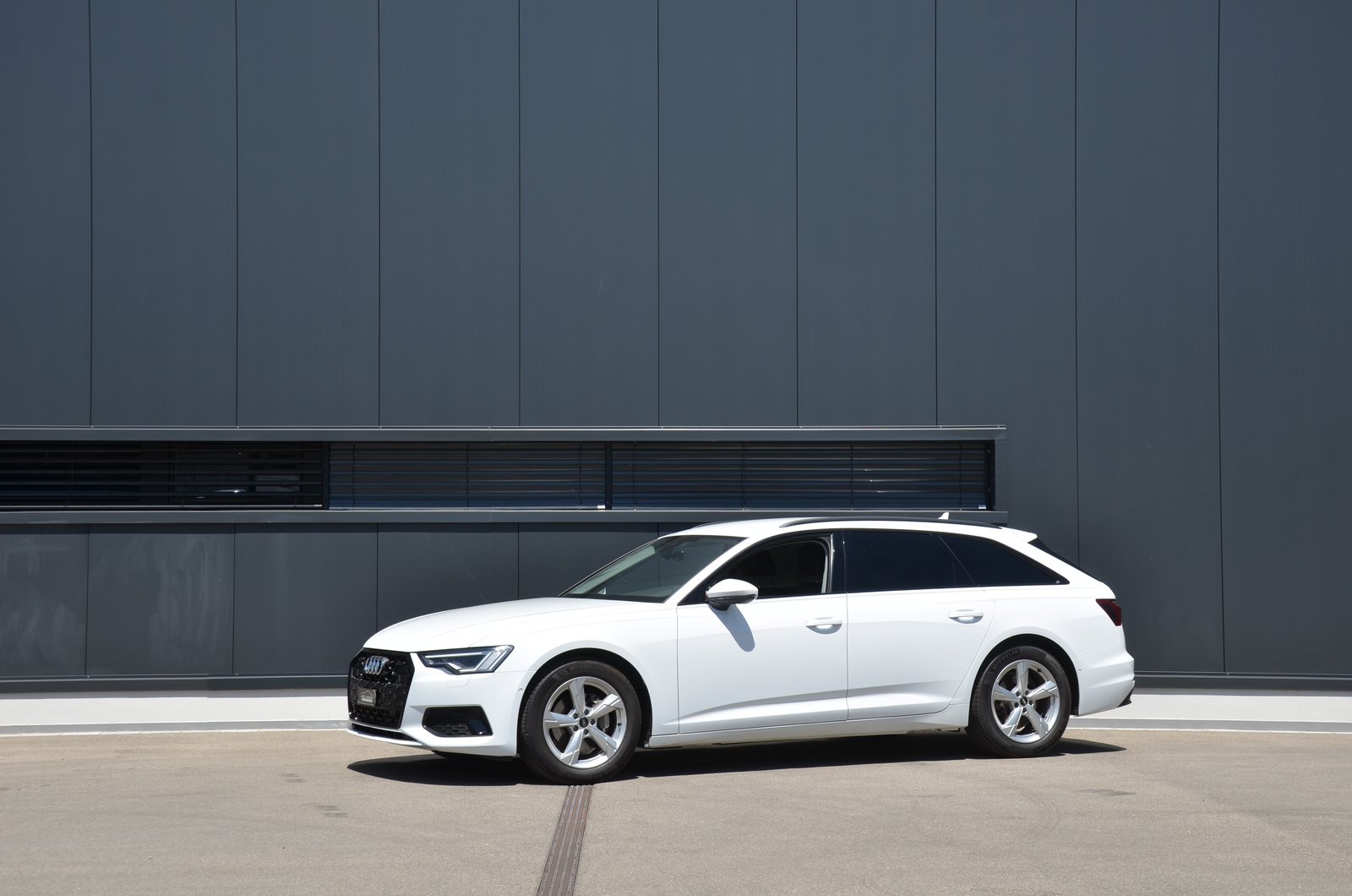 AUDI A6 Avant 40 TDI advanced quattro S-tronic, Mild-Hybrid Diesel/Elektro, Occasion / Gebraucht, Automatik - 2