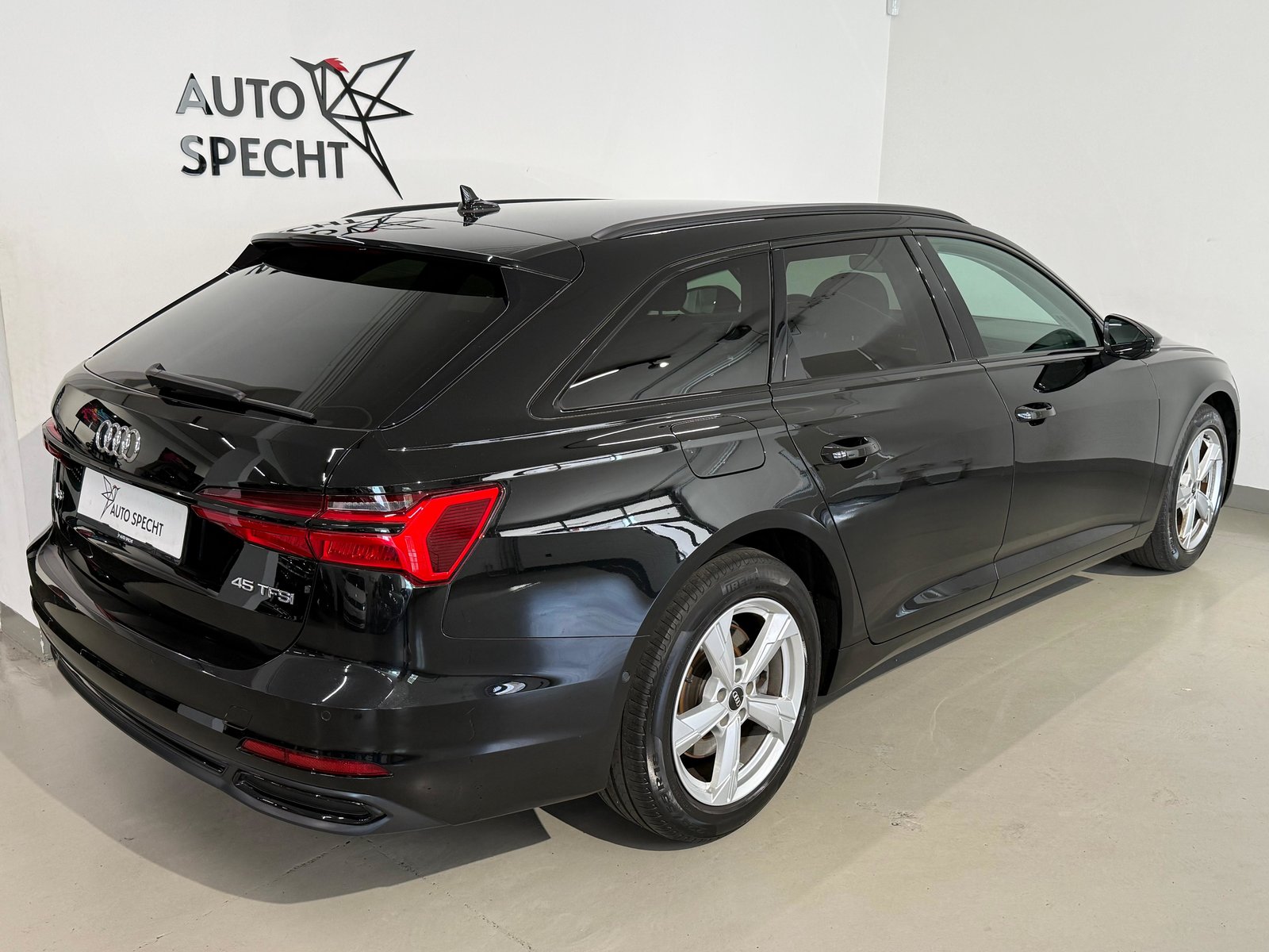 AUDI A6 Avant 45 TFSI Sport S-tronic, Mild-Hybrid Benzin/Elektro, Occasion / Gebraucht, Automatik - 4