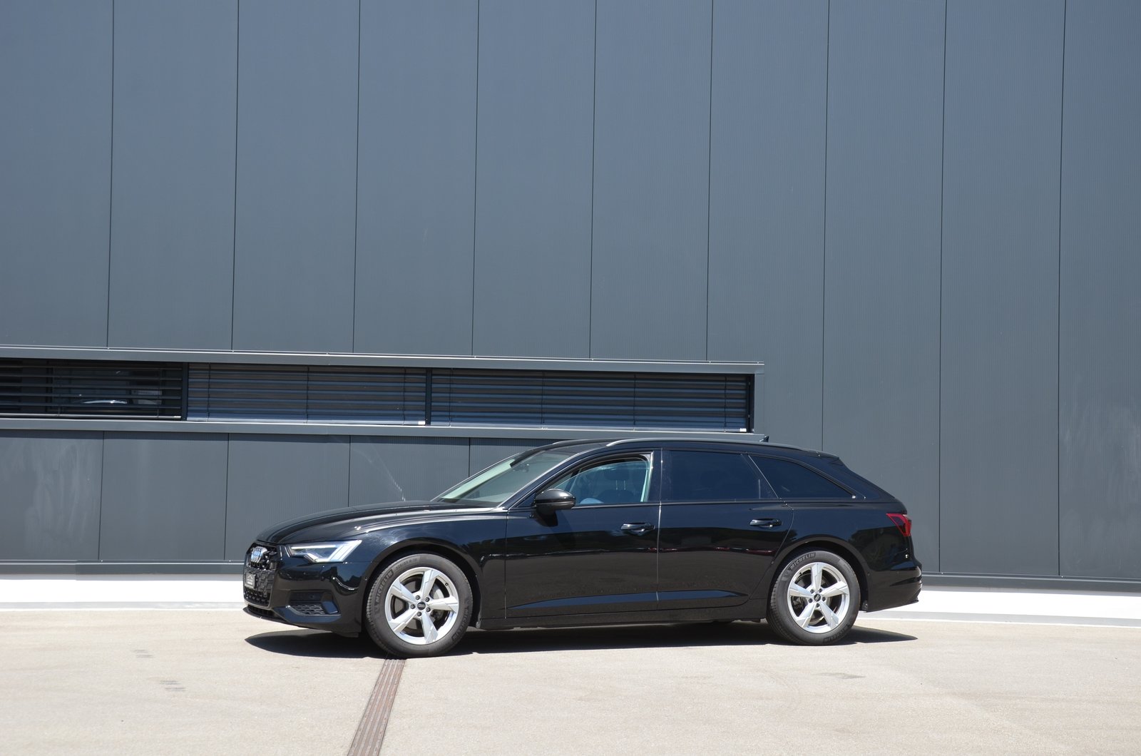 AUDI A6 Avant 40 TDI advanced quattro S-tronic, Mild-Hybrid Diesel/Elektro, Occasion / Gebraucht, Automatik - 2