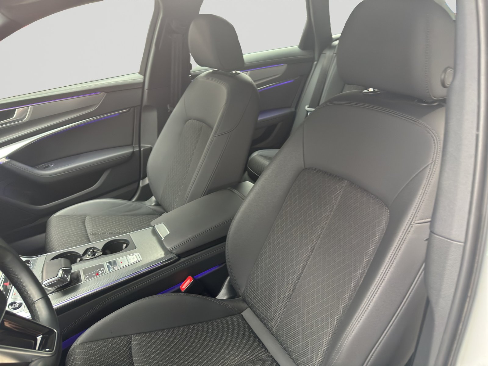 AUDI A6 Avant 40 TDI quattro S-tronic, Hybride Léger Diesel/Électricité, Occasion / Utilisé, Automatique - 6