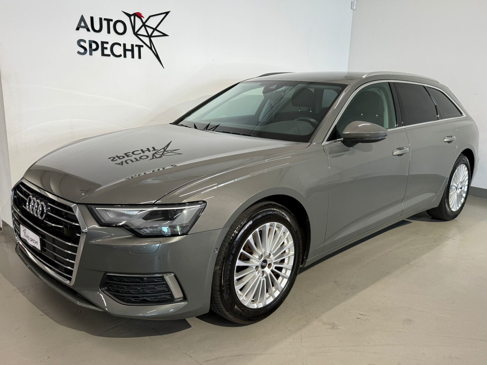 AUDI A6 Avant 45 TFSI Design S-tronic, Mild-Hybrid Petrol/Electric, Second hand / Used, Automatic - 2