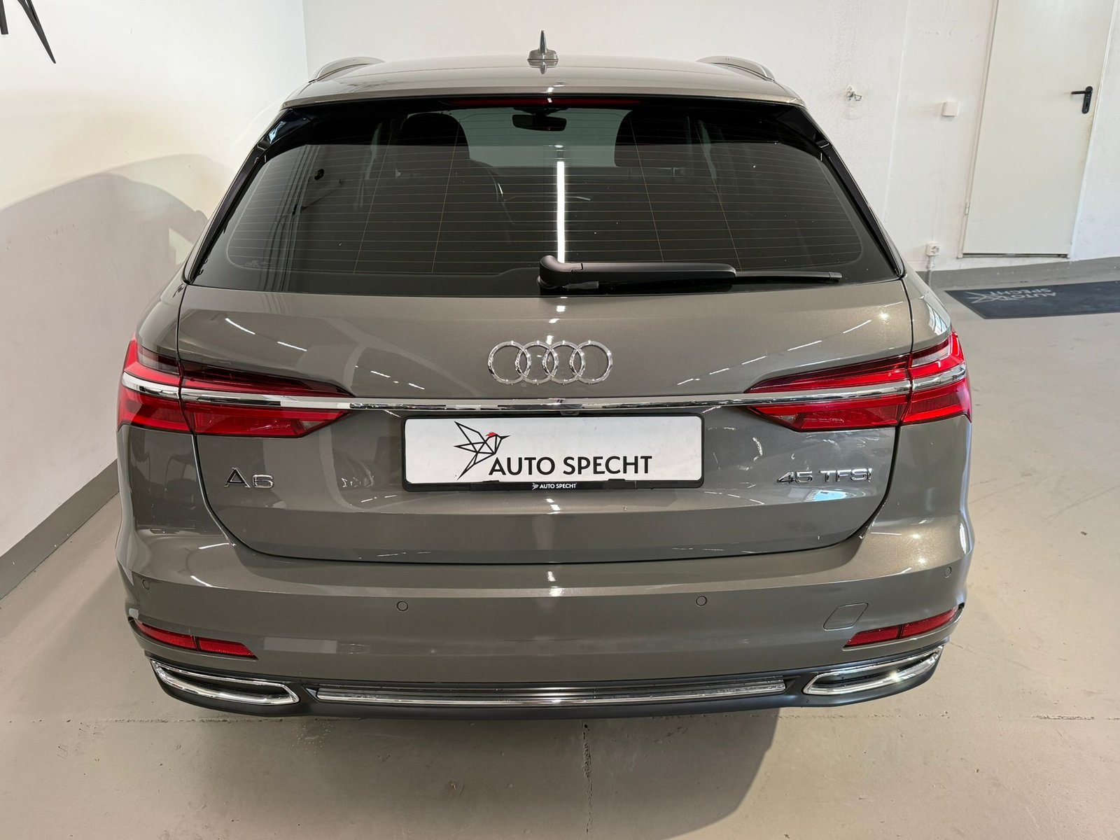 AUDI A6 Avant 45 TFSI Design S-tronic, Mild-Hybrid Petrol/Electric, Second hand / Used, Automatic - 6