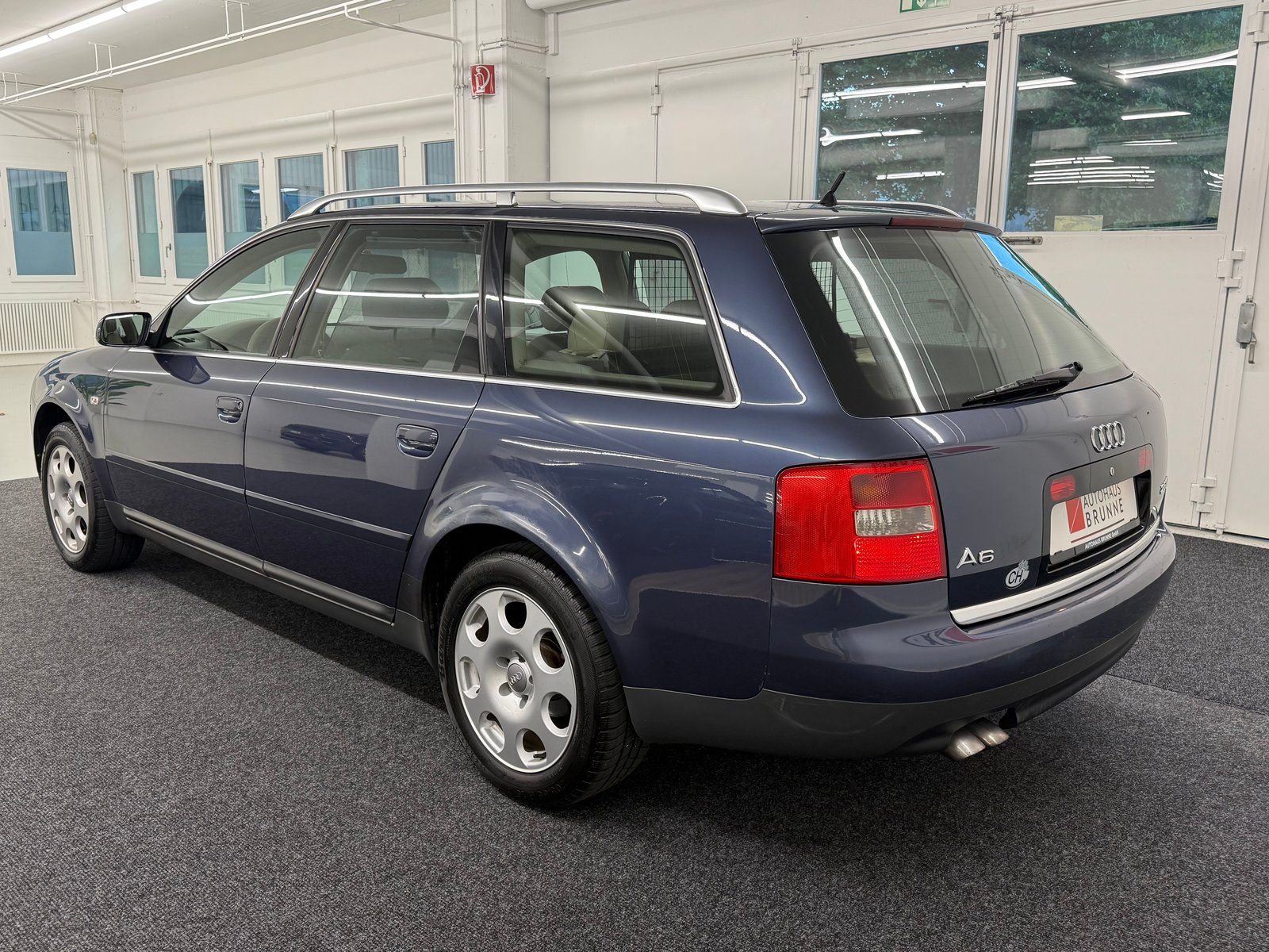 AUDI A6 Avant 2.5 TDI, Diesel, Second hand / Used, Automatic - 7