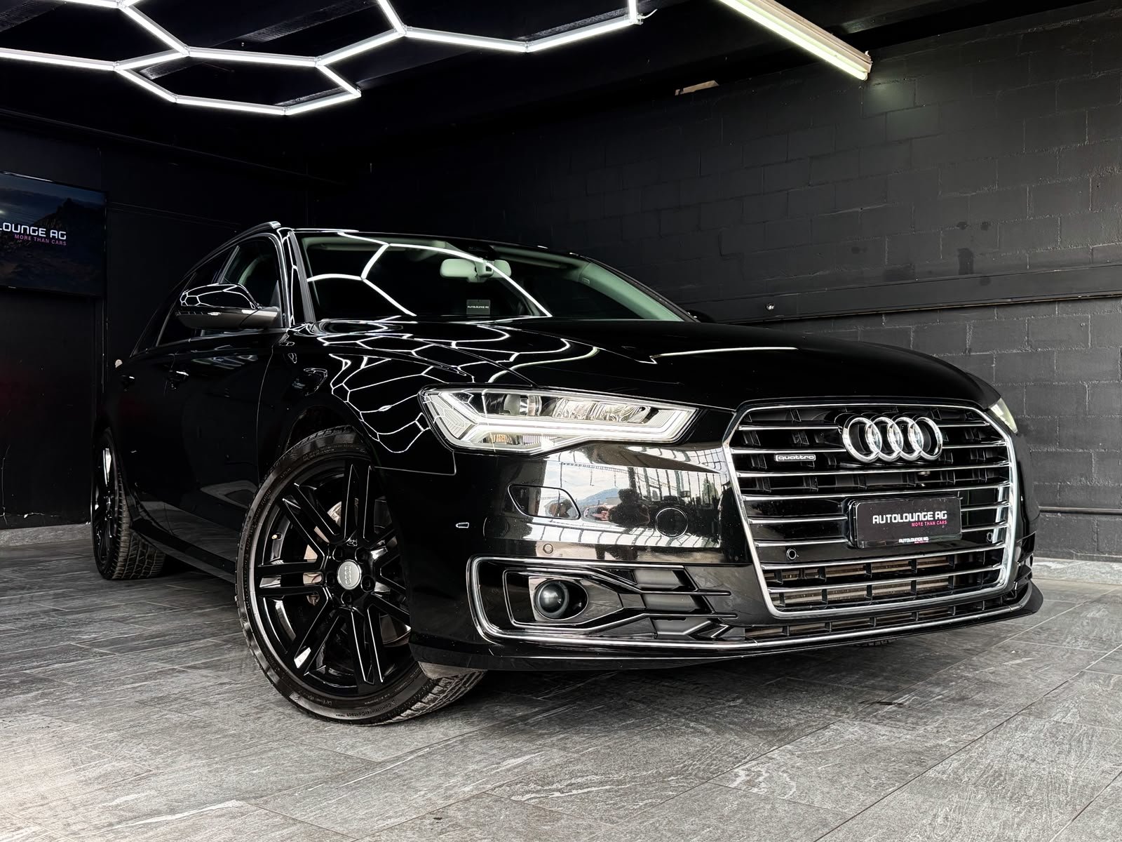 AUDI A6 Avant 3.0 TDI V6 quattro S-tronic