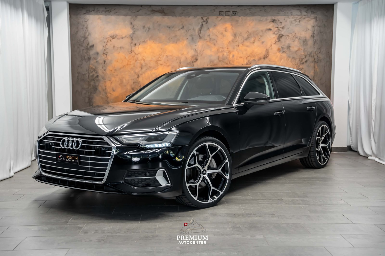 AUDI A6 Avant 45 TFSI S line S-tronic quattro *Facelift*Fahr