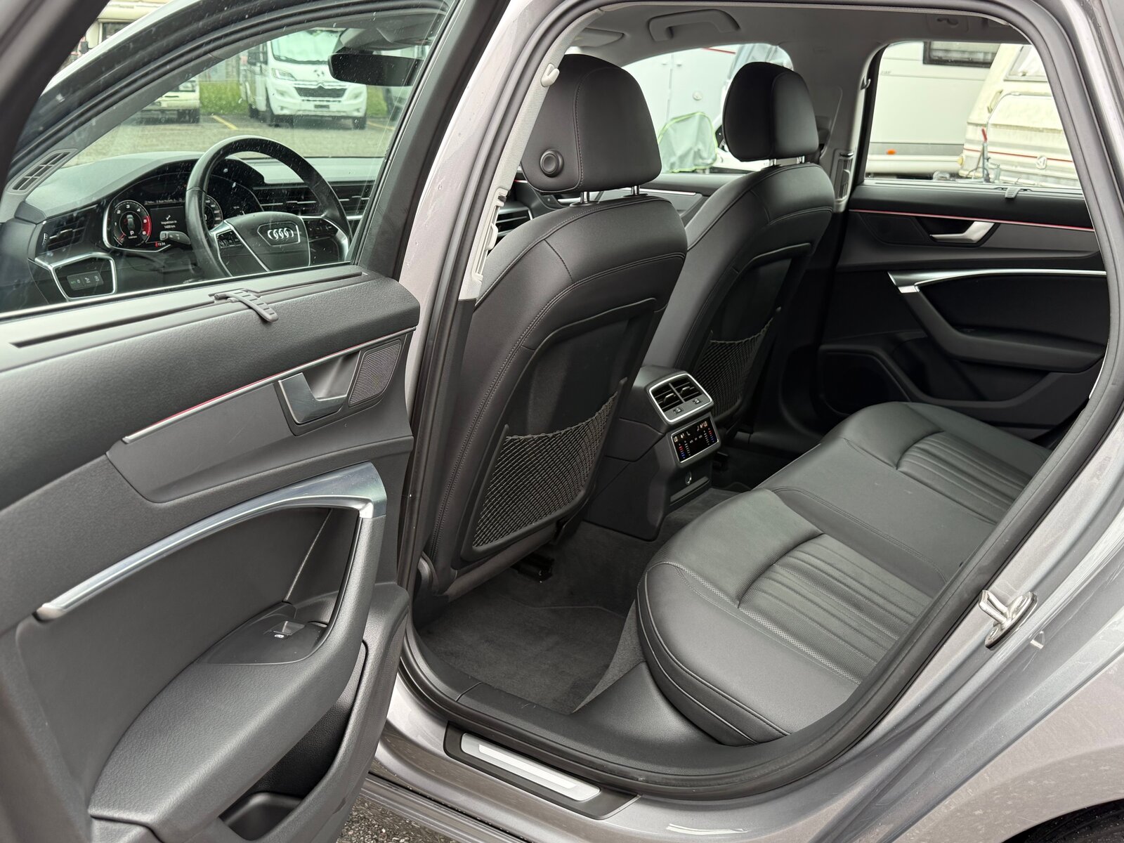 AUDI A6 Avant 40 TDI Design quattro S-tronic, Mild-Hybrid Diesel/Electric, Second hand / Used, Automatic - 6