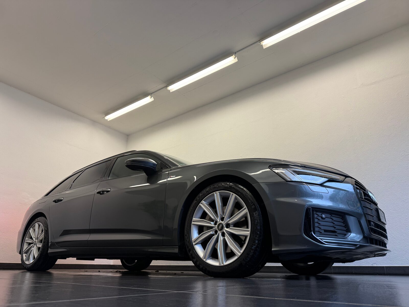 AUDI A6 Avant 45 TFSI Sport S-tronic quattro, Mild-Hybrid Petrol/Electric, Second hand / Used, Automatic - 3