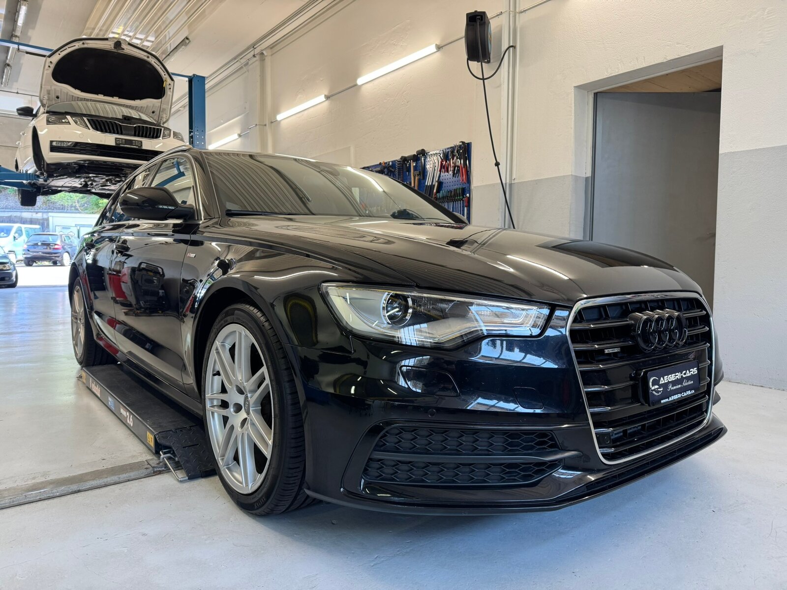AUDI A6 Avant 3.0 TDI V6 S Line quattro S-tronic, Diesel, Occasion / Gebraucht, Automatik - 2
