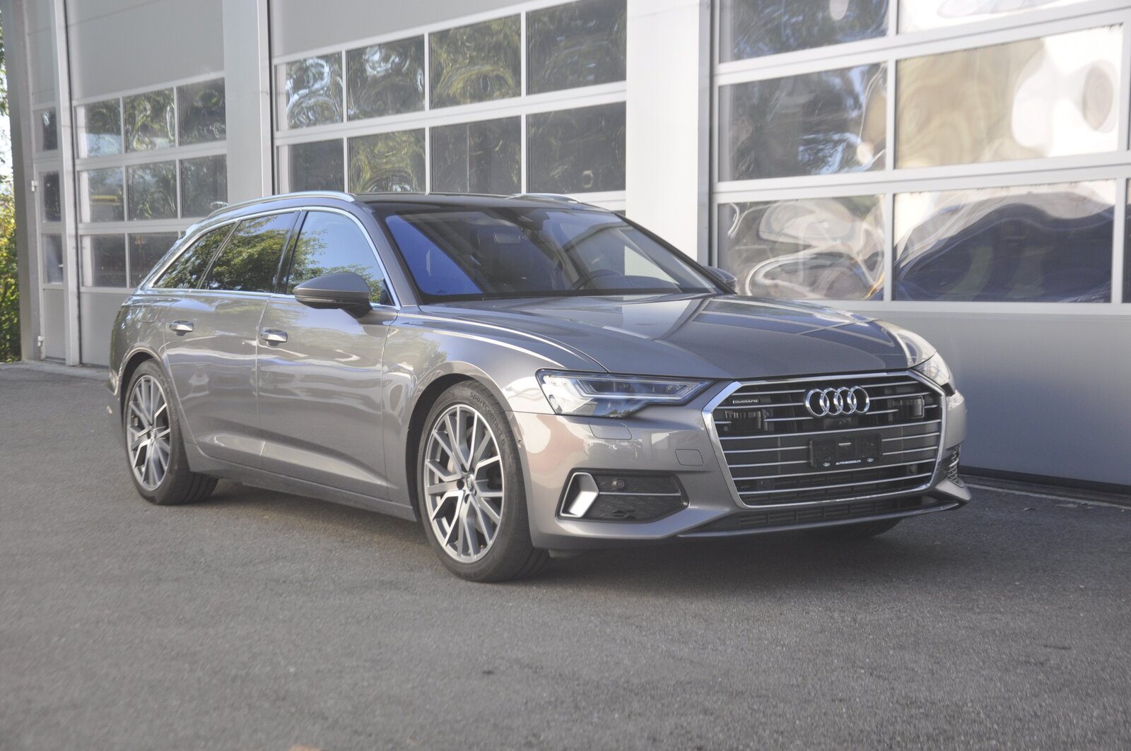 AUDI A6 Avant 55 TFSI Sport quattro S-tronic I Anhängerkupp
