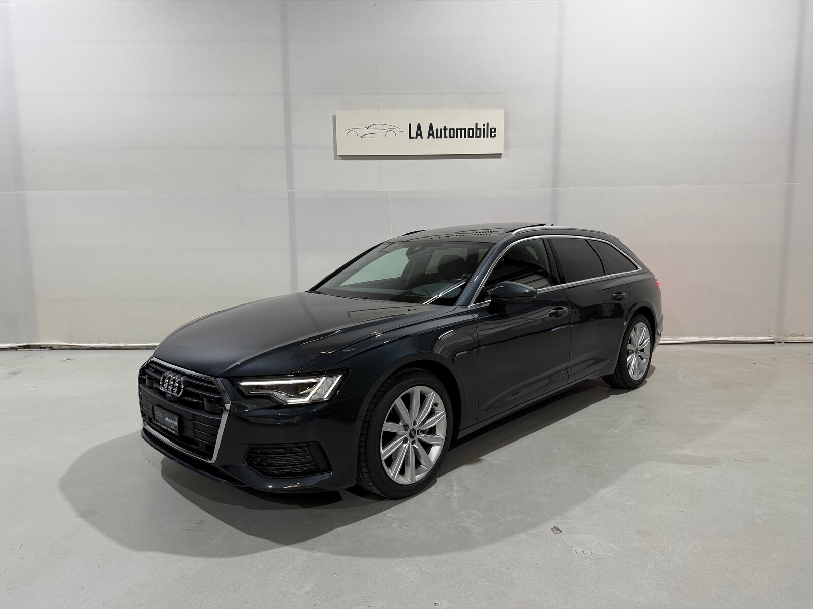 AUDI A6 Avant 40 TDI Attraction quattro S-tronic AHK