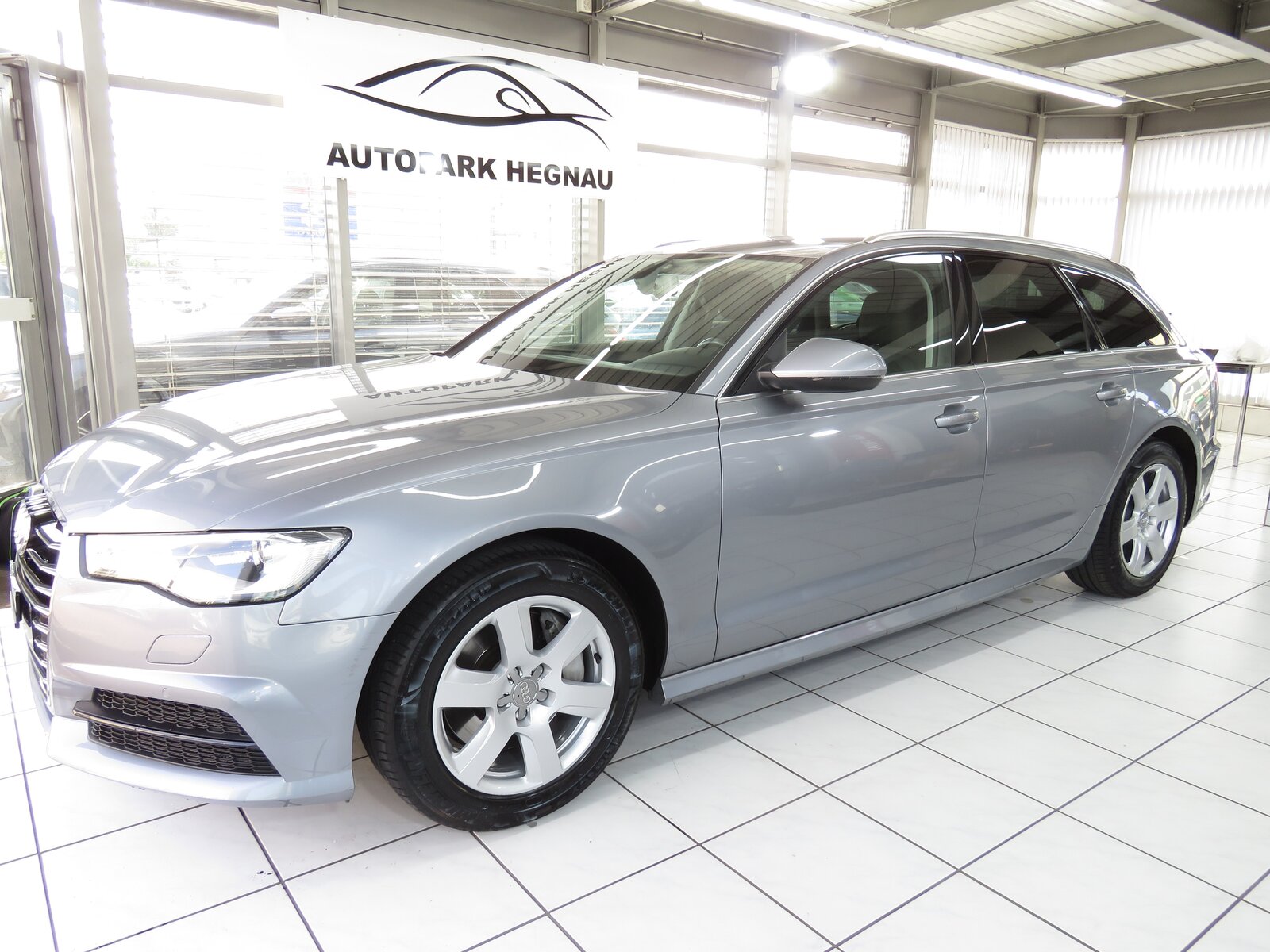 AUDI A6 Avant 2.0 TFSI quattro S-tronic