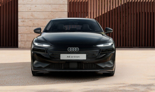 AUDI A6 Avant e-tron quattro, Ex-demonstrator, Automatic - 4