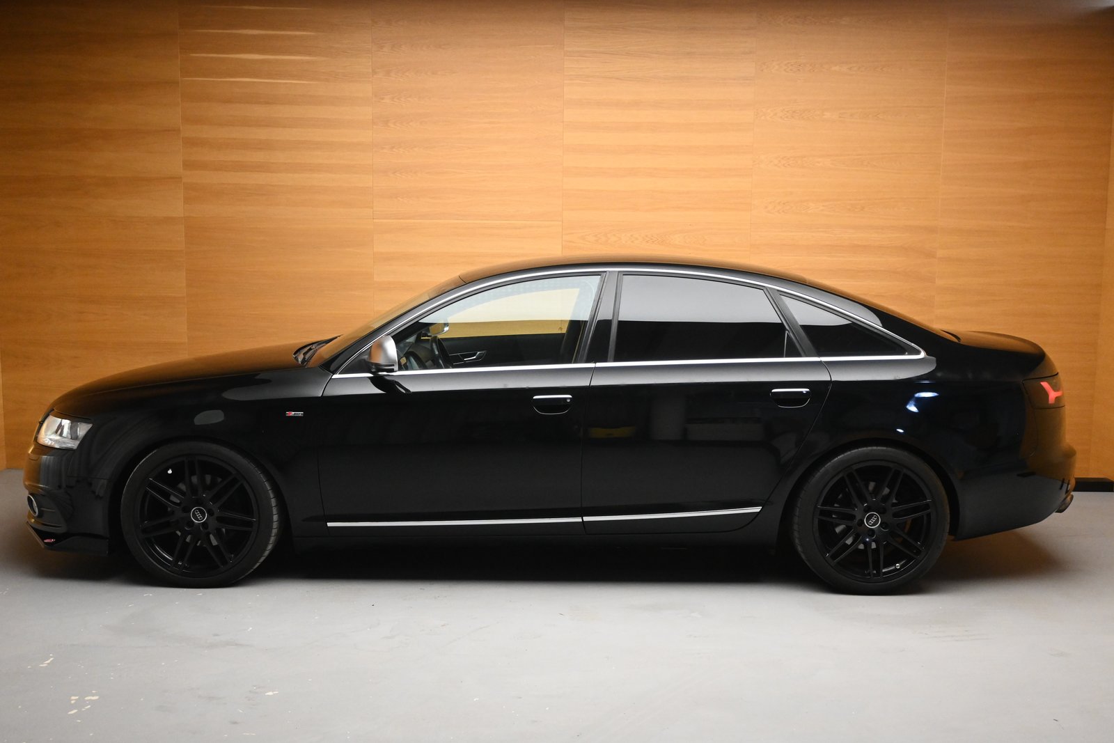 AUDI A6 Limousine 2.0 TFSI, Petrol, Second hand / Used, Manual - 4