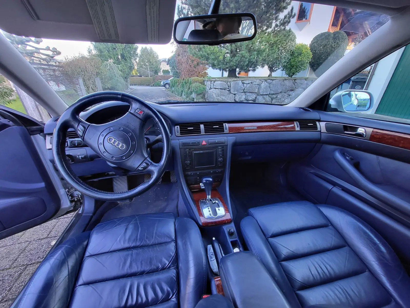 AUDI A6 4.2 V8 40V quattro, Benzin, Occasion / Gebraucht, Automatik - 4