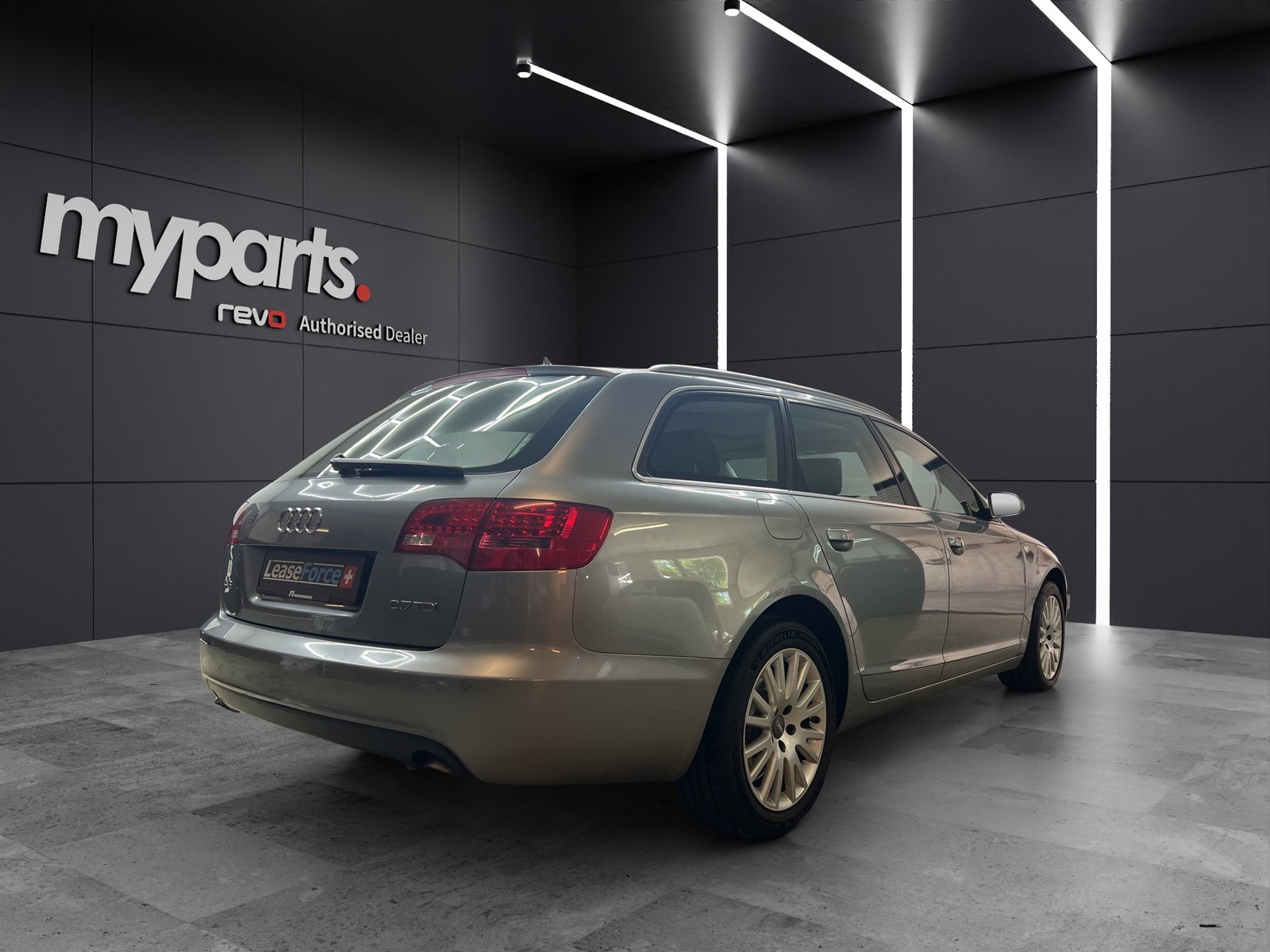 AUDI A6 Limousine 2.7 V6 TDI quattro tiptronic, Diesel, Occasioni / Usate, Automatico - 4