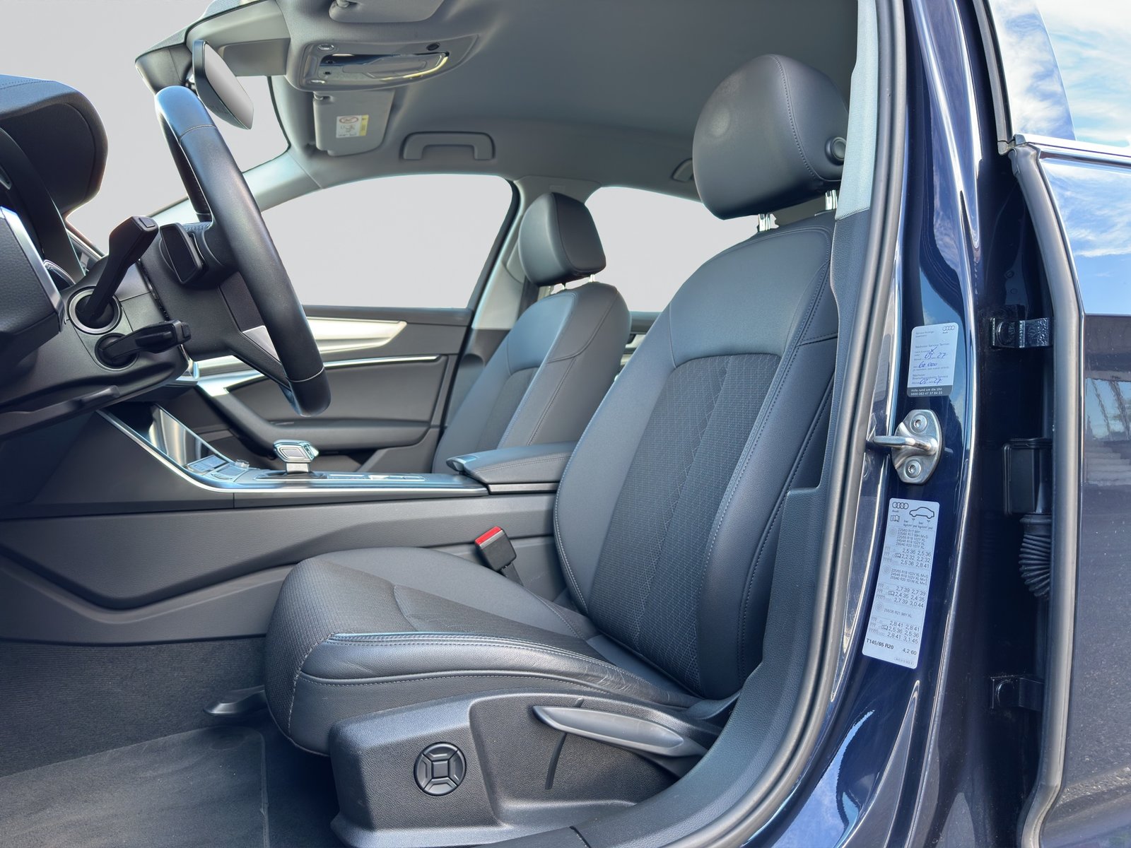 AUDI A6 Limousine 40 TDI Design S-tronic, Mild-Hybrid Diesel/Electric, Second hand / Used, Automatic - 6