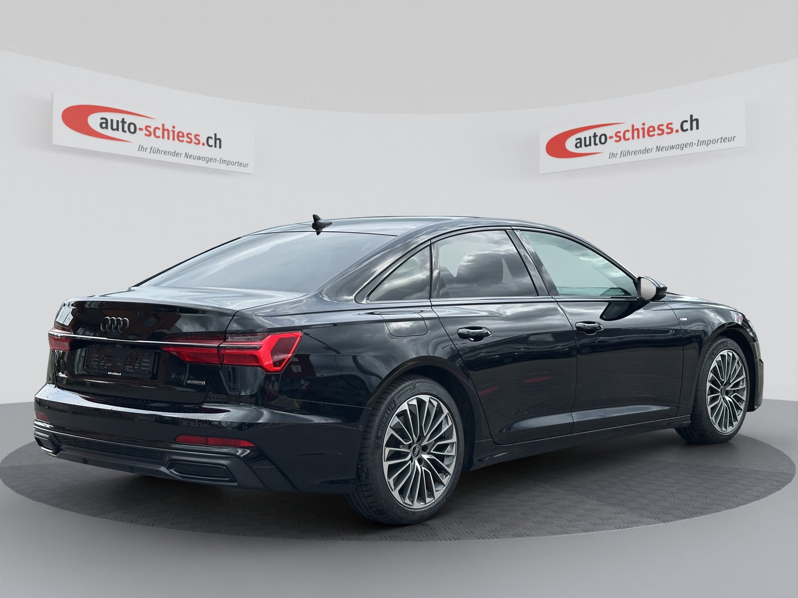 AUDI A6 Limousine 50 TFSIe quattro S-Line Schwarz Plus S-tro, Plug-in-Hybrid Benzin/Elektro, Occasion / Gebraucht, Automatik - 5