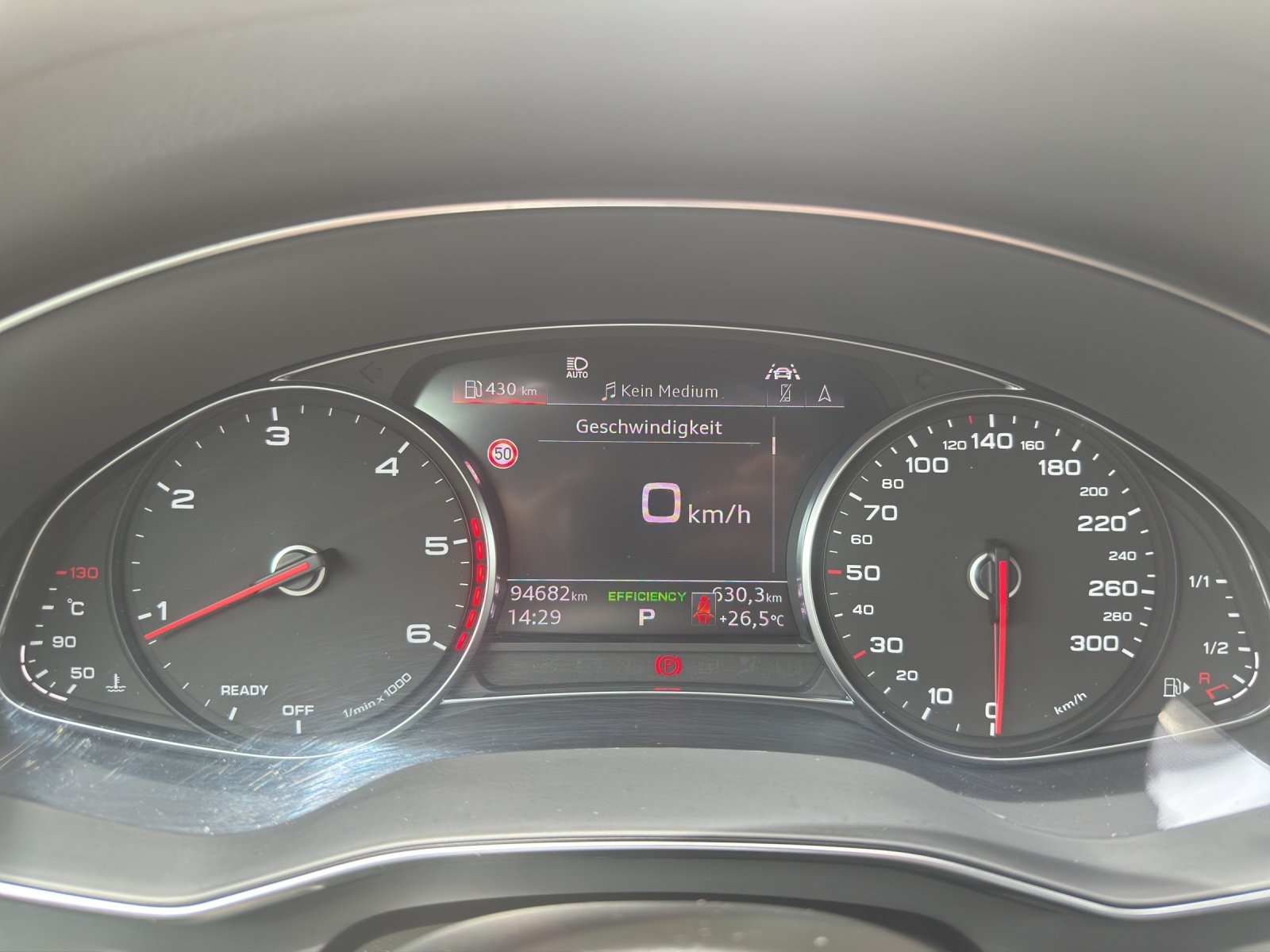 AUDI A6 Limousine 40 TDI Design S-tronic, Mild-Hybrid Diesel/Elektro, Occasion / Gebraucht, Automatik - 7
