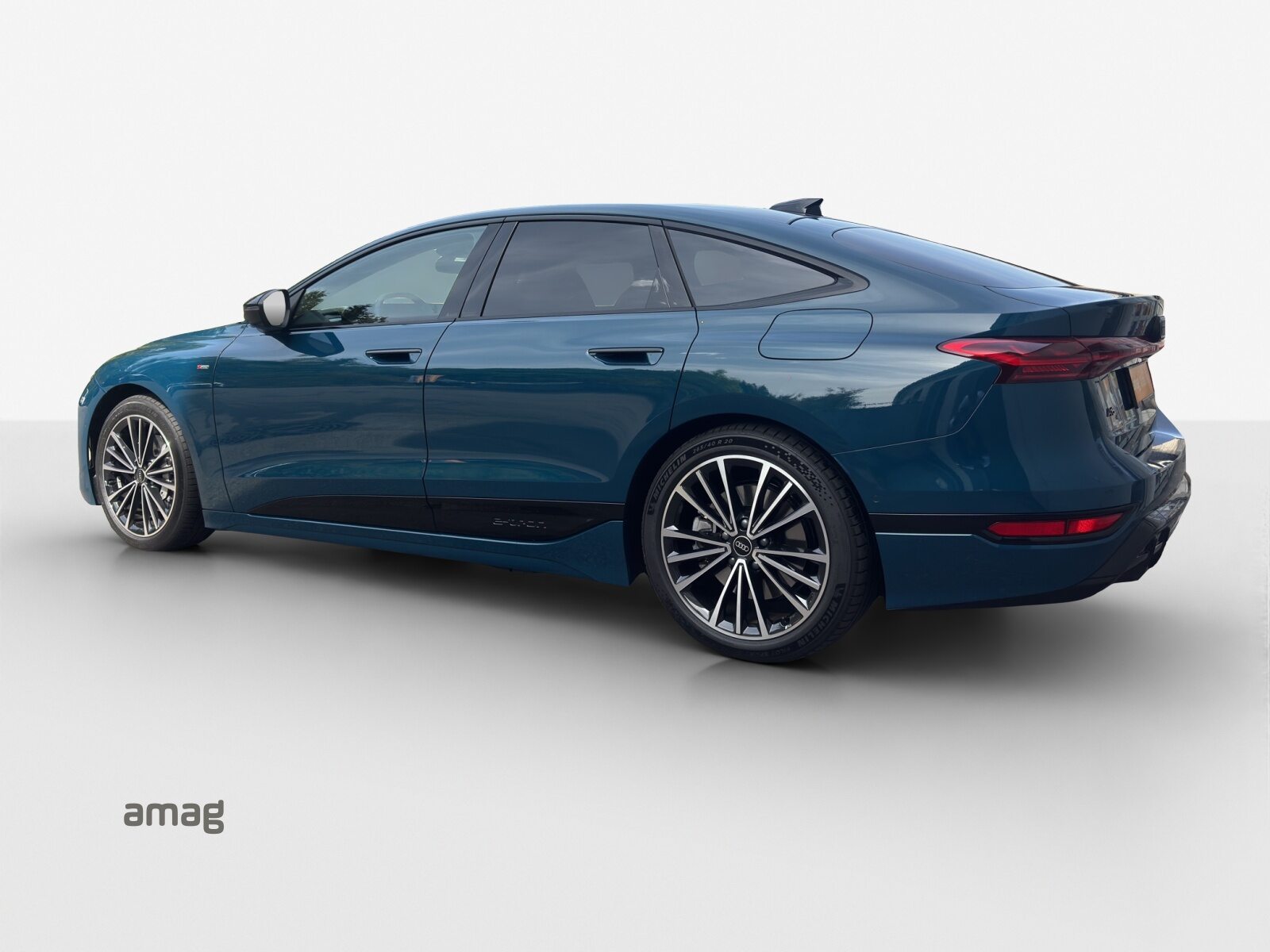 AUDI A6 Sportback e-tron quattro, Elektro, Occasion / Gebraucht, Automatik - 3
