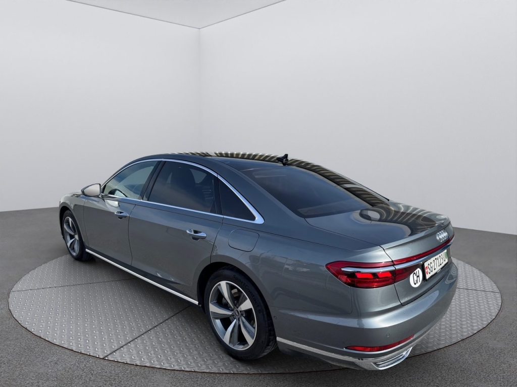 AUDI A8 60 L TFSI e quattro tiptronic, Plug-in-Hybrid Benzin/Elektro, Occasion / Gebraucht, Automatik - 6