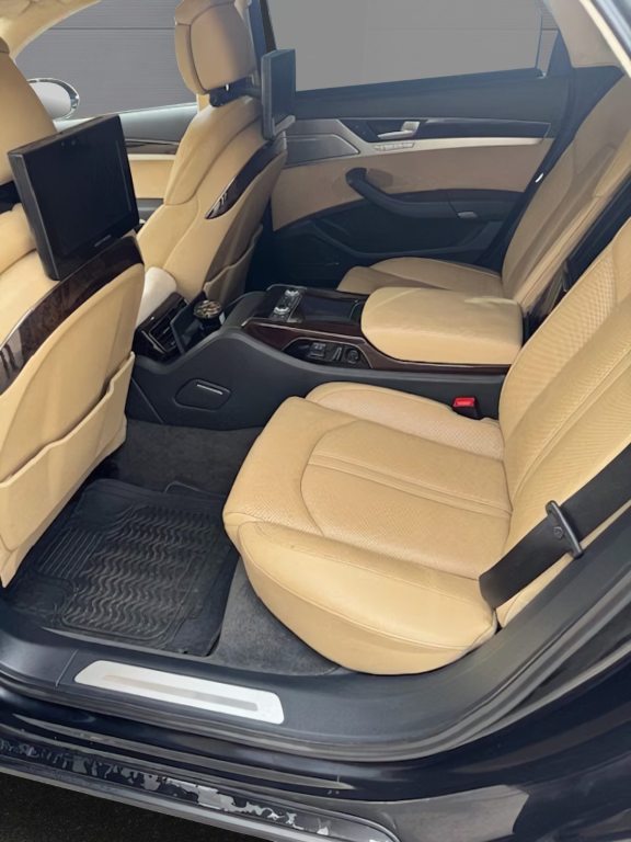 AUDI A8 4.2 V8 FSI quattro T-Tronic, Petrol, Second hand / Used, Automatic - 7