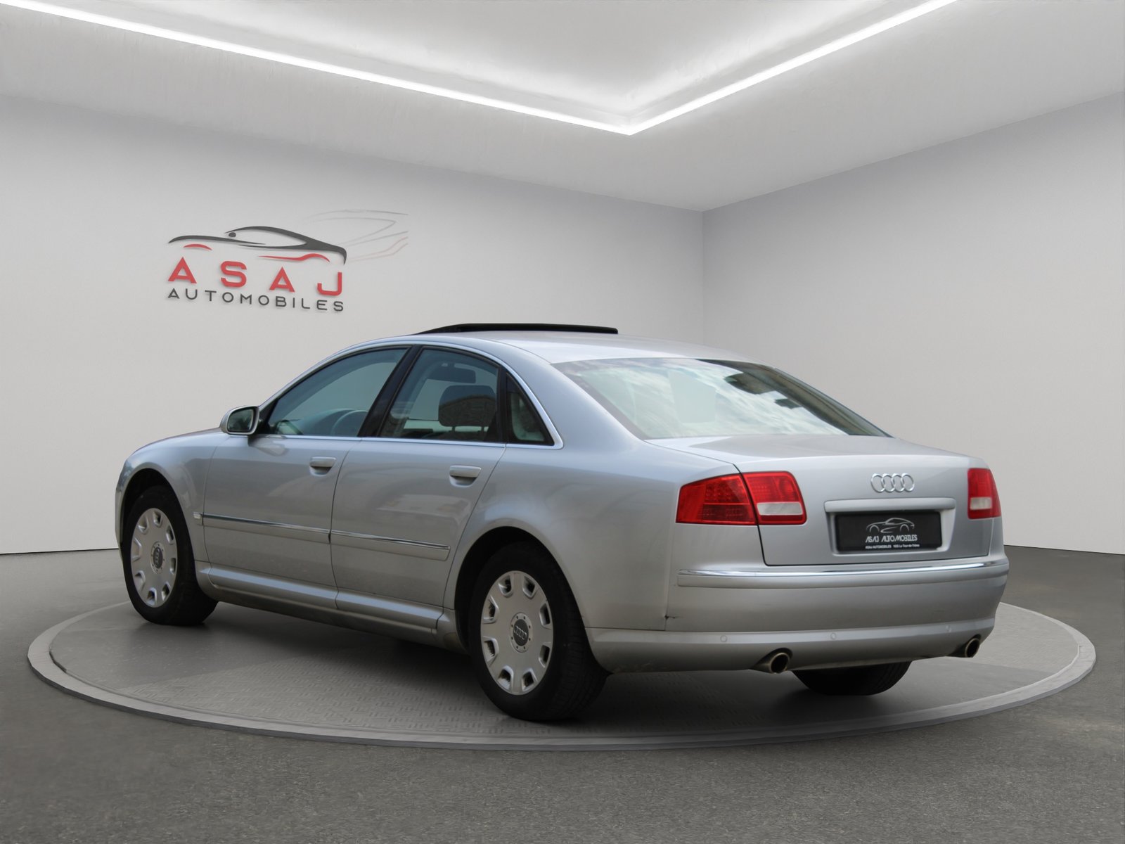 AUDI A8 3.7 quattro tiptronic, Essence, Occasion / Utilisé, Automatique - 4