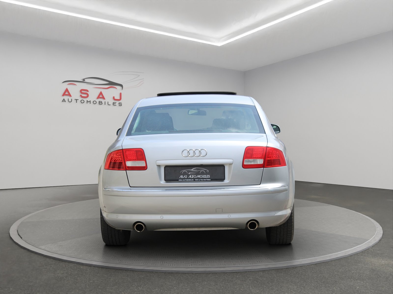 AUDI A8 3.7 quattro tiptronic, Essence, Occasion / Utilisé, Automatique - 5