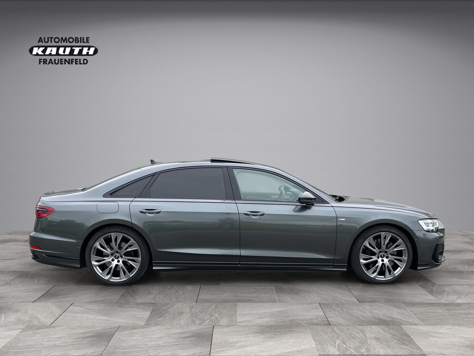 AUDI A8 60 L TFSI e quattro tiptronic*Audi exclusive selecti, Plug-in-Hybrid Petrol/Electric, Second hand / Used, Automatic - 7