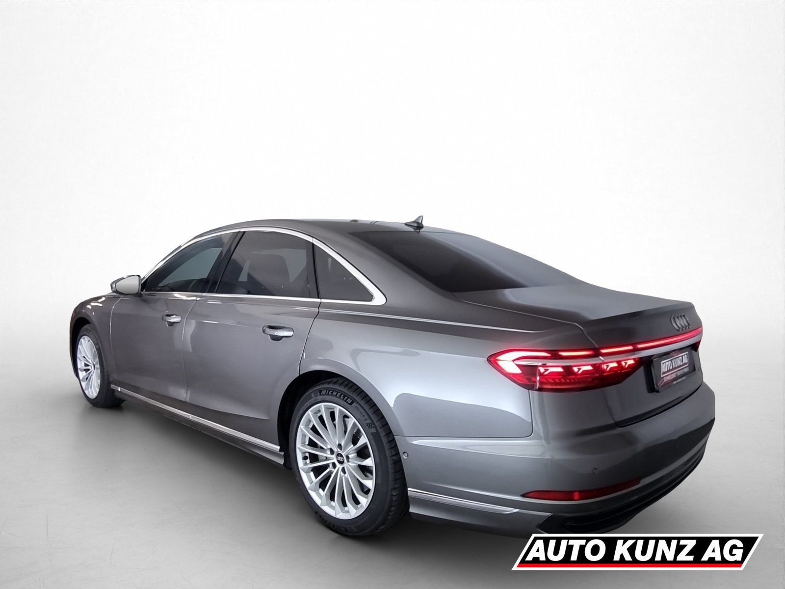 AUDI A8 3.0 TFSI V6 quattro 8-Gang tiptronic, Mild-Hybrid Petrol/Electric, Second hand / Used, Automatic - 4
