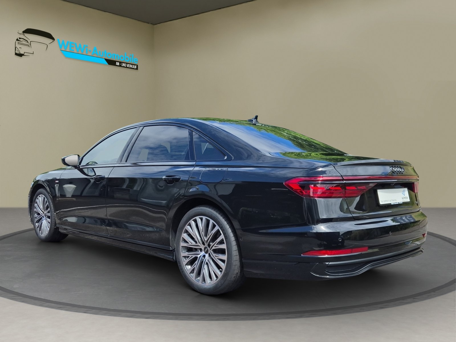 AUDI A8 60 L TFSI e quattro tiptronic, Plug-in-Hybrid Benzin/Elektro, Occasion / Gebraucht, Automatik - 3