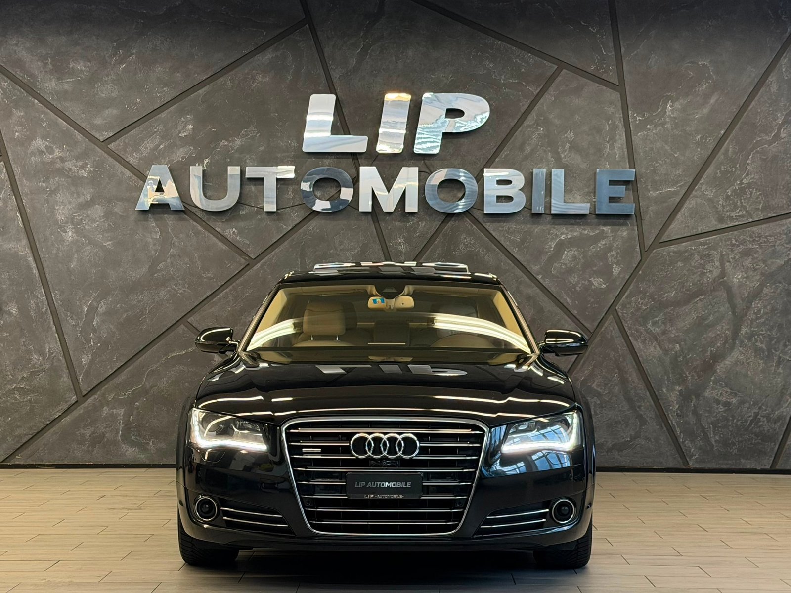AUDI A8 4.2 FSI quattro tiptronic, Petrol, Second hand / Used, Automatic - 2