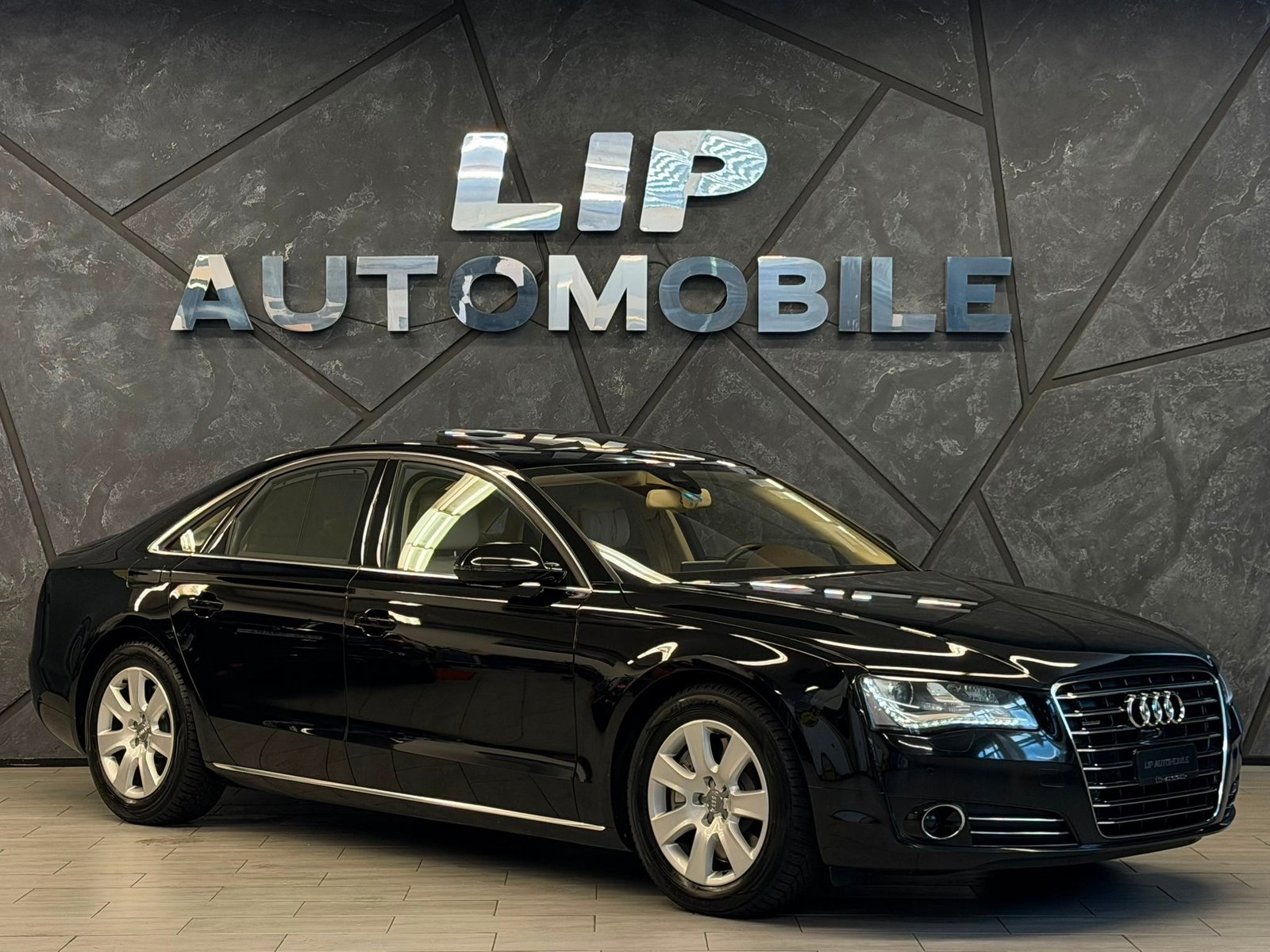 AUDI A8 4.2 FSI quattro tiptronic, Petrol, Second hand / Used, Automatic - 3