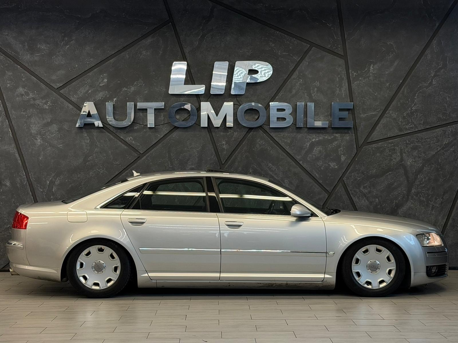 AUDI A8 3.2 FSI quattro tiptronic, Benzin, Occasion / Gebraucht, Automatik - 4