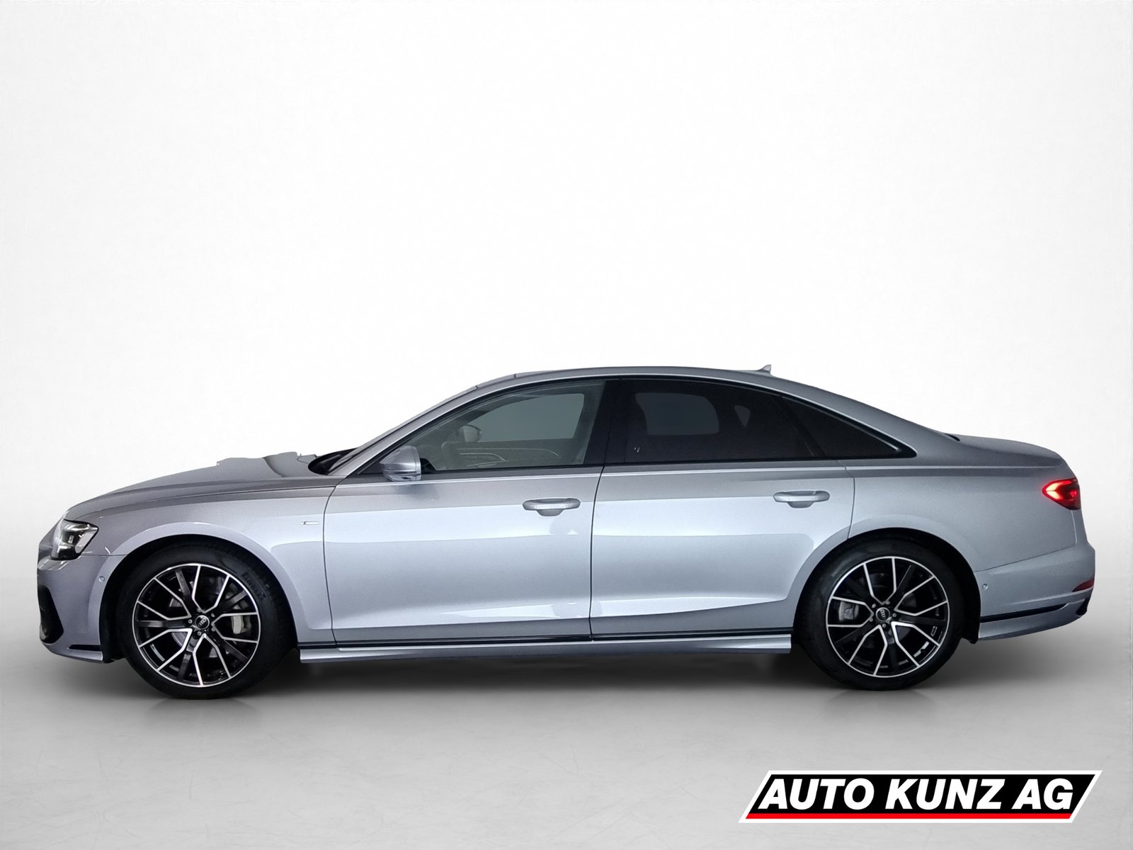 AUDI A8 3.0 TFSI V6 quattro 8-Gang tiptronic, Mild-Hybrid Benzin/Elektro, Occasion / Gebraucht, Automatik - 3