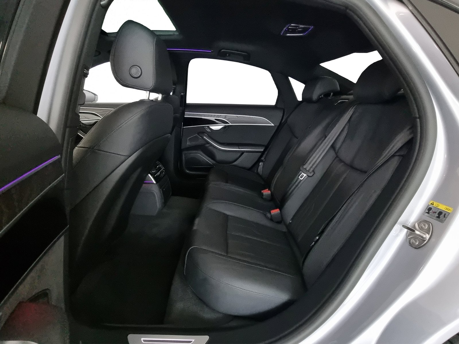AUDI A8 3.0 TFSI V6 quattro 8-Gang tiptronic, Mild-Hybrid Benzin/Elektro, Occasion / Gebraucht, Automatik - 7