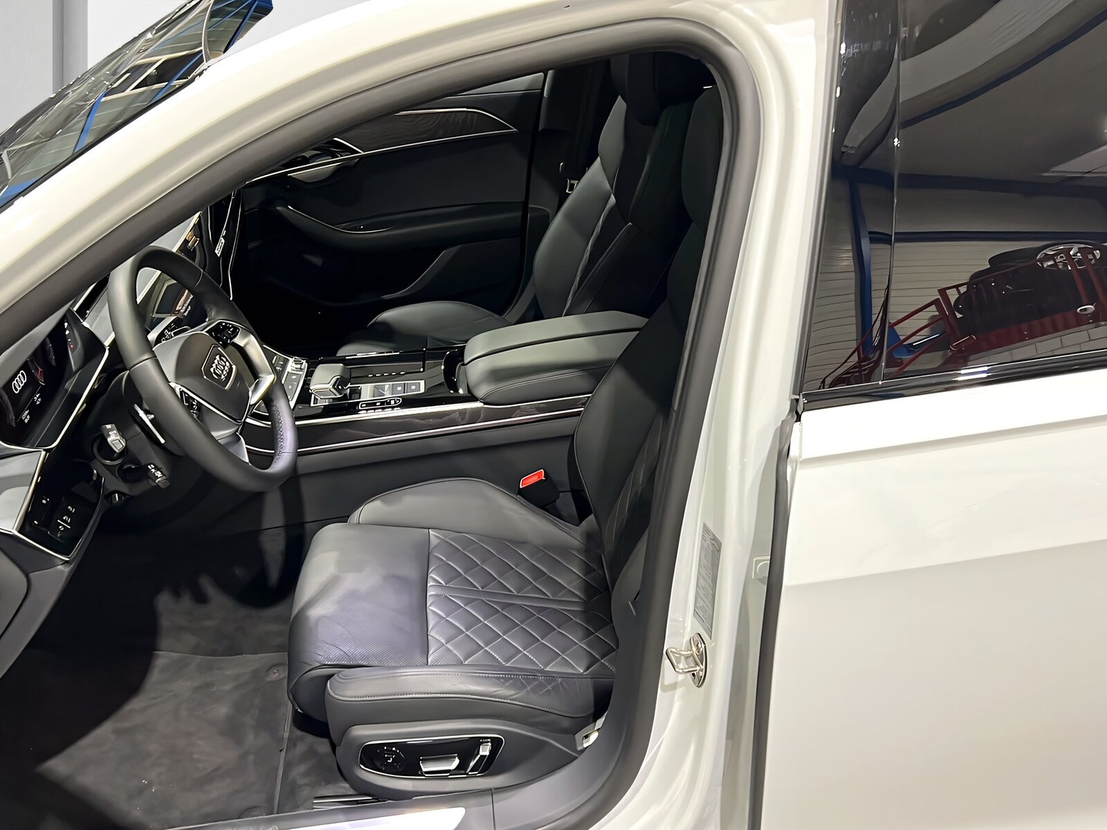 AUDI A8 50 TDI qu**AHK,S-Sportsitze,5-Jahre Werksgarantie,Optikp, Hybride Léger Diesel/Électricité, Occasion / Utilisé, Automatique - 7