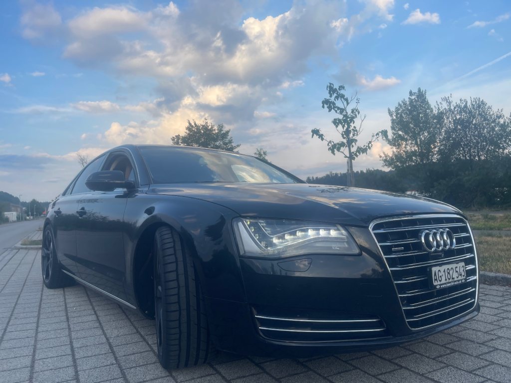 AUDI A8 4.2 V8 FSI quattro T-Tronic, Petrol, Second hand / Used, Automatic - 6
