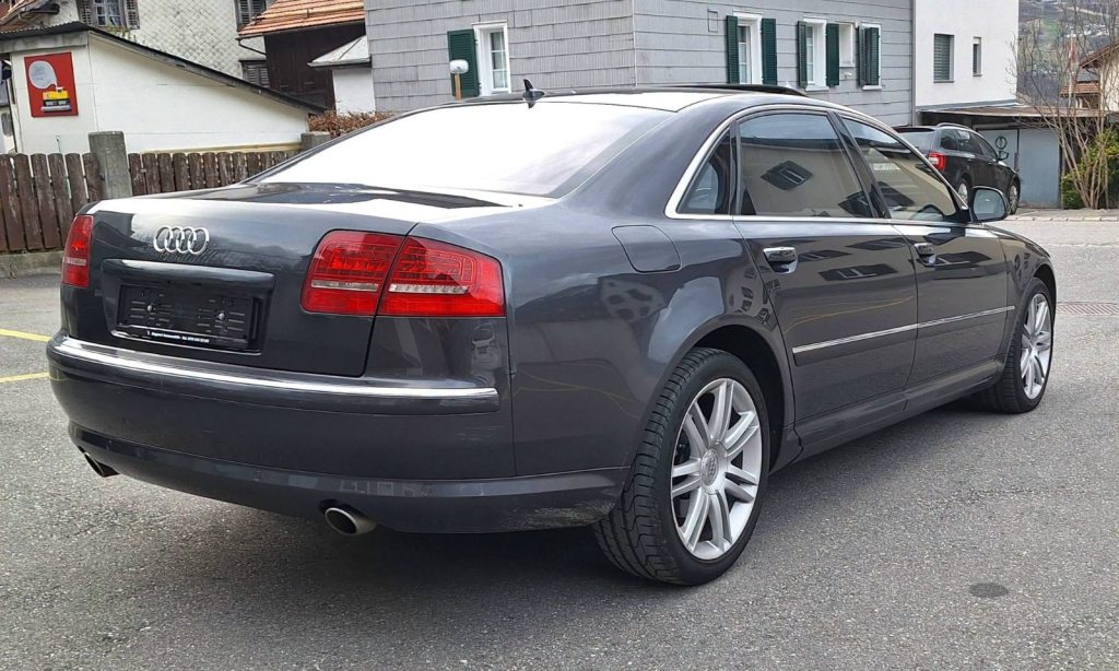 AUDI A8 4.2 V8 TDI quat. Lang T-Tronic, Diesel, Second hand / Used, Automatic - 4
