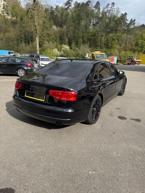 AUDI A8 4.2 V8 FSI quattro T-Tronic, Benzin, Occasion / Gebraucht, Automatik - 3