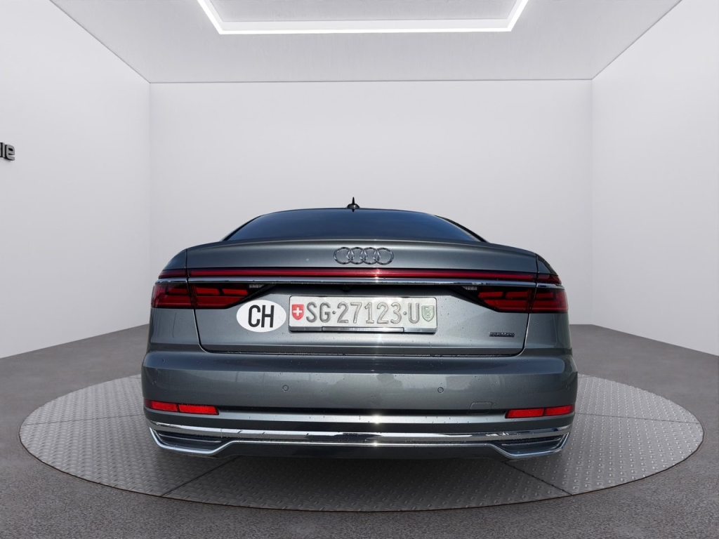 AUDI A8 60 L TFSI e quattro tiptronic, Plug-in-Hybrid Benzin/Elektro, Occasion / Gebraucht, Automatik - 7