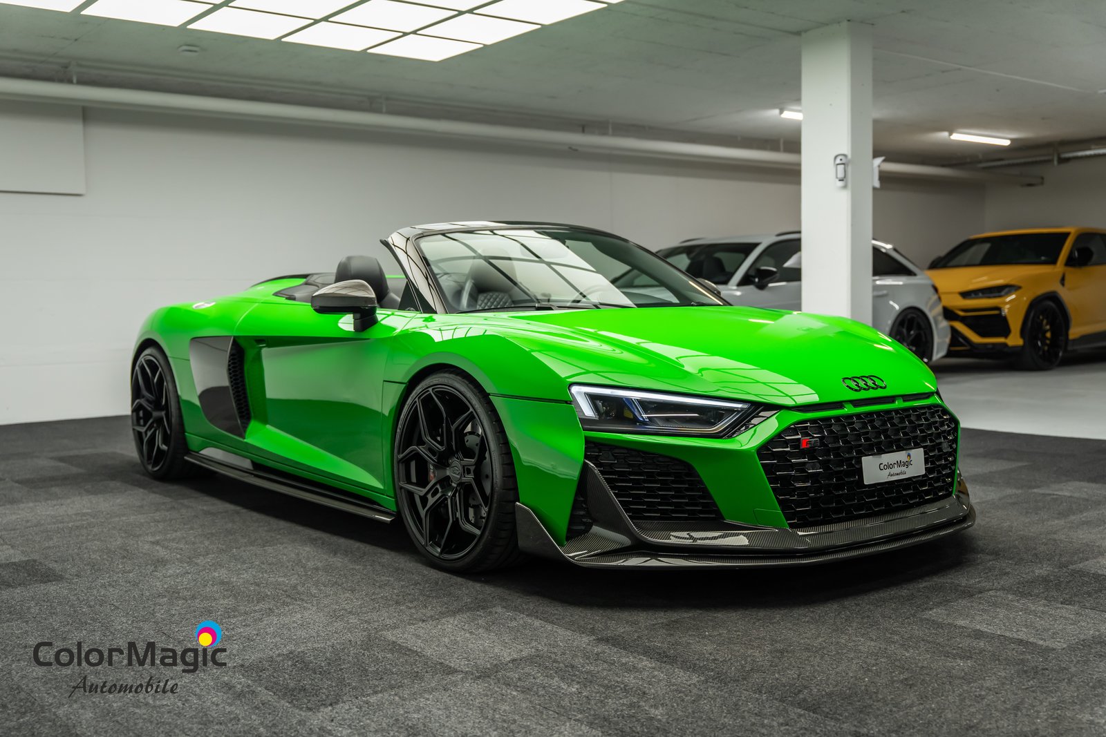 AUDI AUDI * R8 SPYDER 5.2 QUATTRO * EINZELSTÜCK IN AUDI EXC, Benzin, Occasion / Gebraucht, Automatik - 7