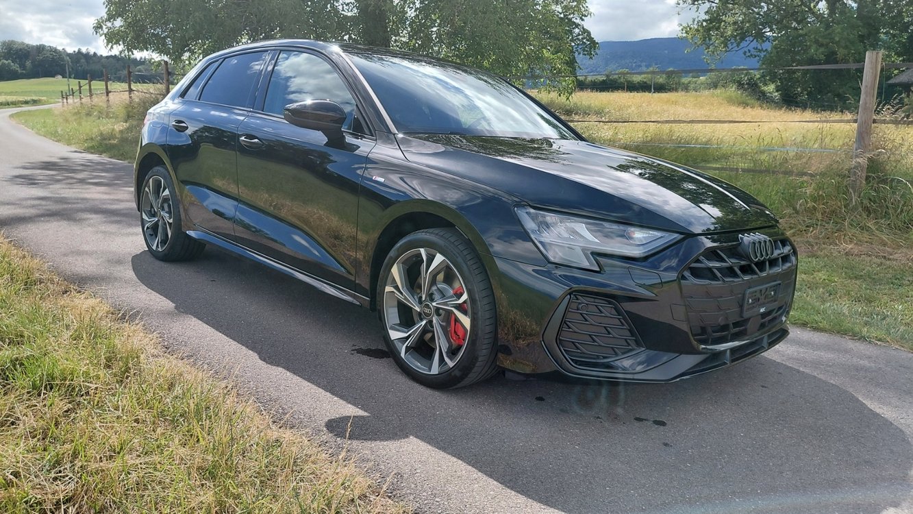 AUDI AUDI A3 Sportback 1.5 45 TFSI Plug-in-Hybrid S Line S-T, Plug-in-Hybrid Benzin/Elektro, Vorführwagen, Automatik - 2