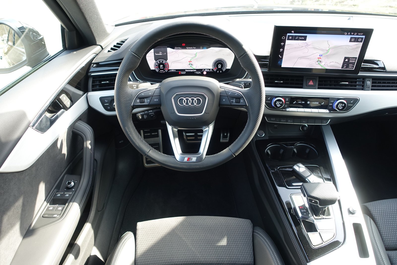 AUDI AUDI A4 Avant Competition Edition plus 40 TFSI 2x S lin, Hybride Léger Essence/Électricité, Occasion / Utilisé, Automatique - 3