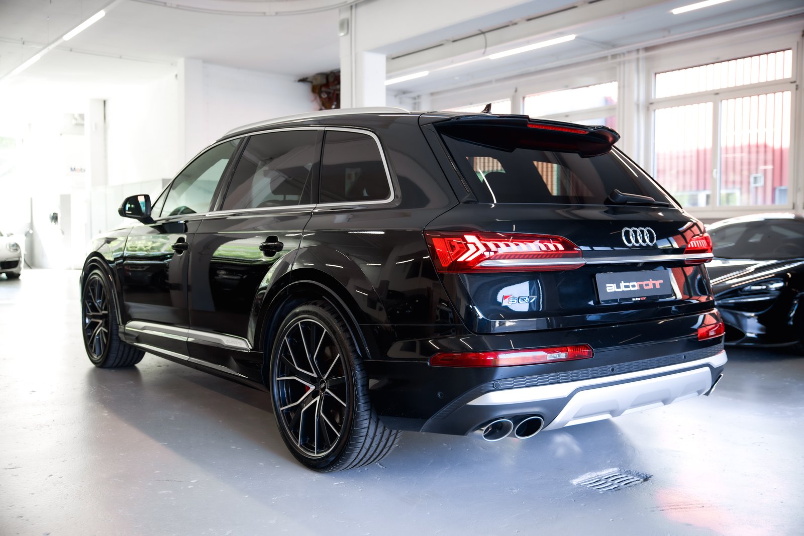 AUDI Audi SQ7 TFSI quattro tiptronic, Benzin, Occasion / Gebraucht, Automatik - 7
