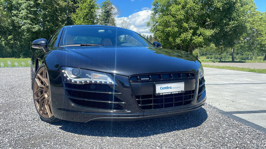 AUDI R8 Coupé 4.2, Petrol, Second hand / Used, Automatic - 4