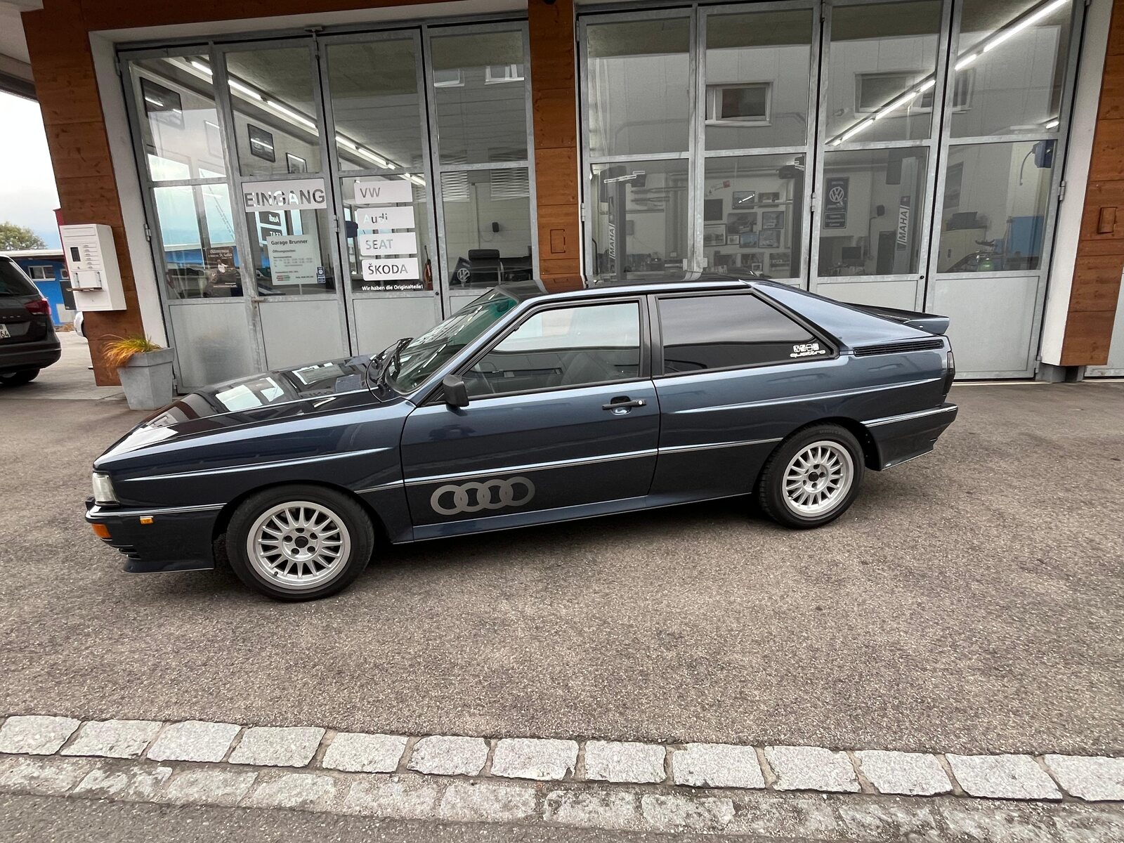 AUDI Coupé 2.2 Turbo quattro, Petrol, Second hand / Used, Manual - 4