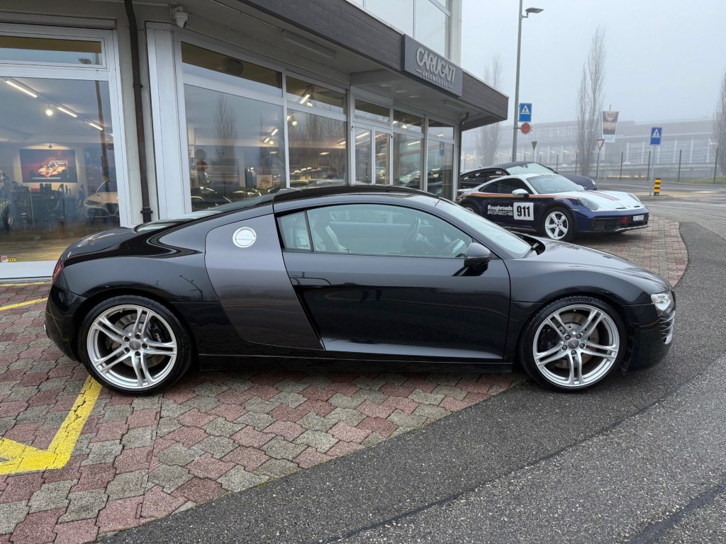 AUDI COUPé 4.2 FSI V8 quattro R-Tronic, Essence, Occasion / Utilisé, Automatique - 4