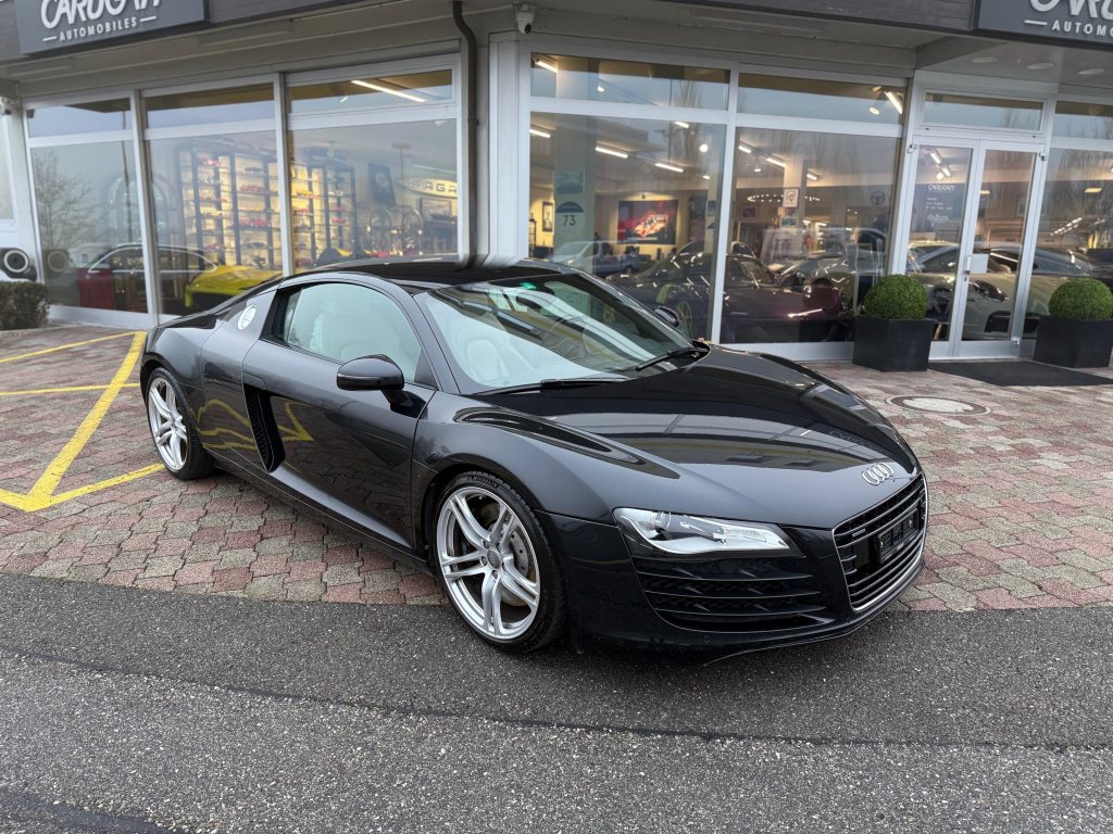 AUDI COUPé 4.2 FSI V8 quattro R-Tronic